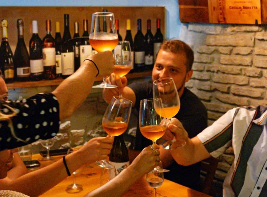 Trying Amber Italian wine on a private Rome tour
