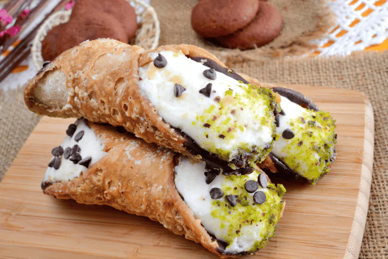 Cannoli in Rome - Rome with Chef