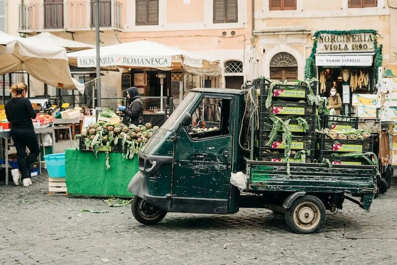 Campo de Fiori, Rome food market.